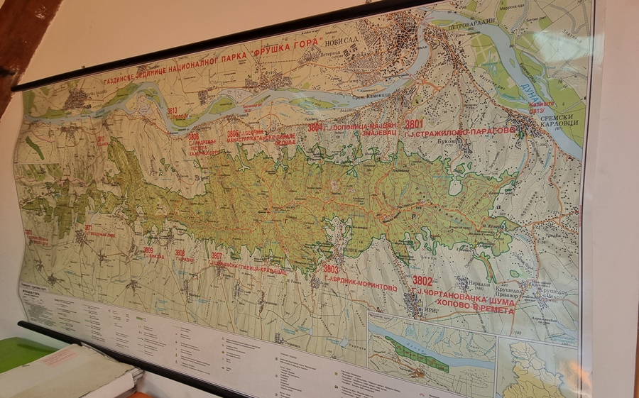 nacionalni park fruška gora na mapi