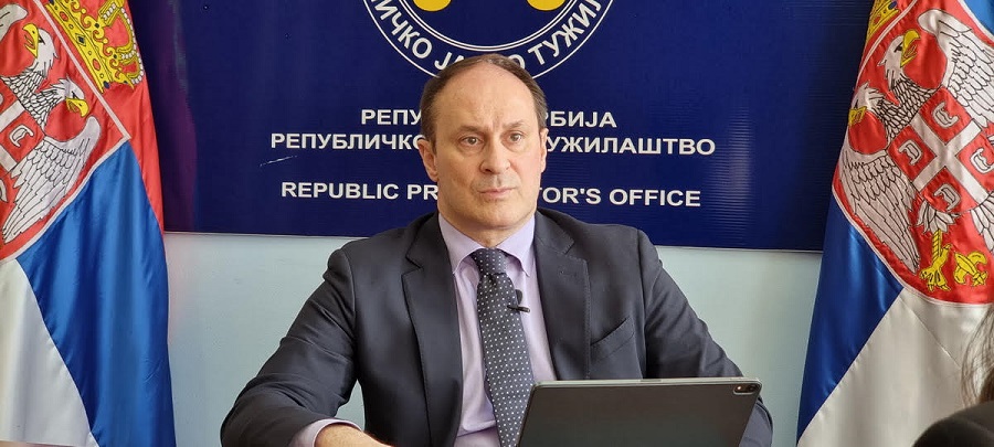 Branko Stamenković kaže da predsednik i nosioci vlasti uživaju posebnu zaštitu